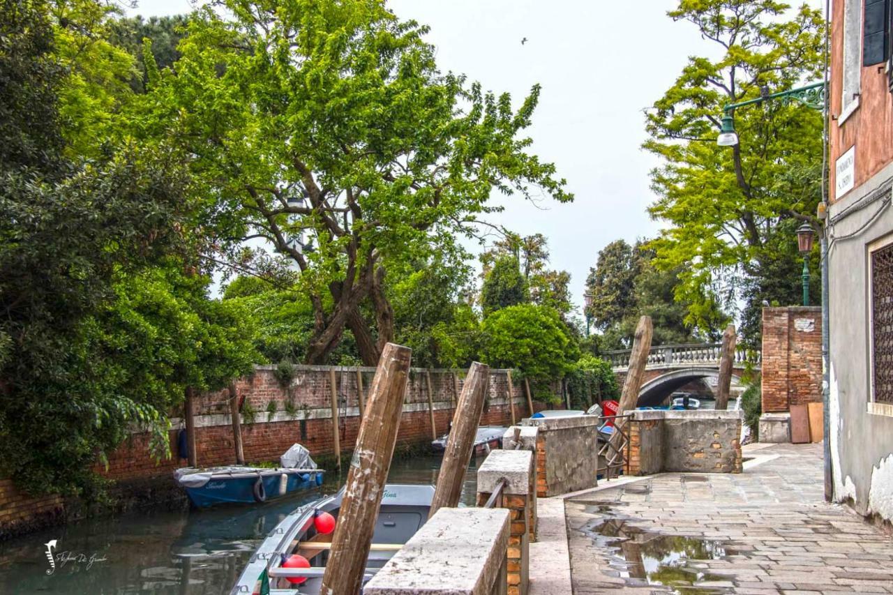 Monolocale La Corte Biennale Venedig Exteriör bild